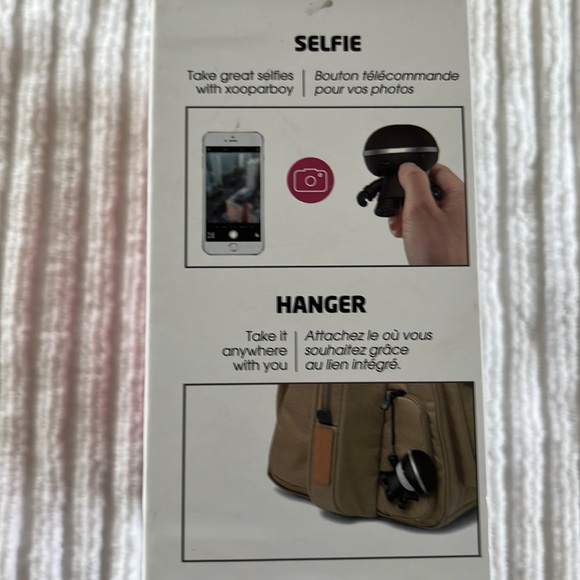 Mini wireless selfie remote and spreader - Picture 4 of 4